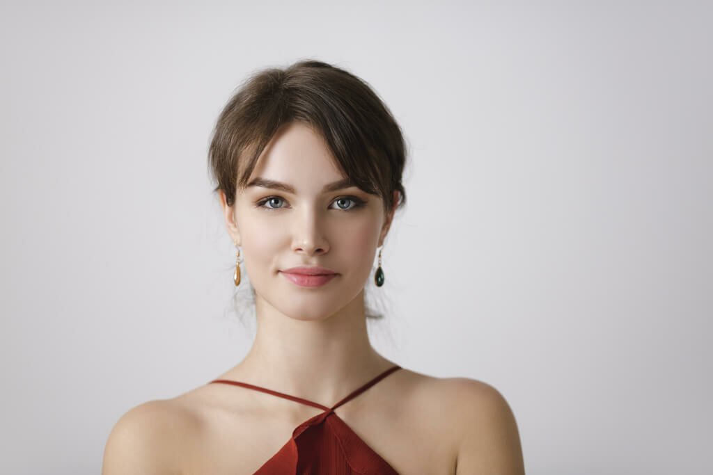 beauty portrait of female face with natural skin 8u5px7r.jpg